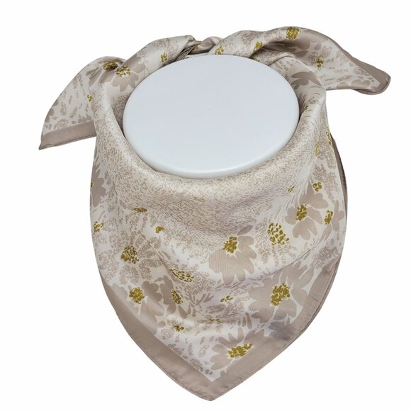 ❤️Elegant Bandana Square Scarf Silky Soft Floral Beige Gold Wrap Hijab Hair New - Picture 3 of 7